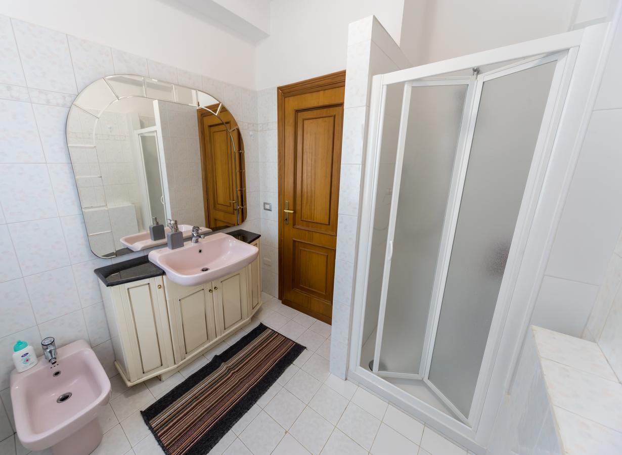 32 Otel Ciampino Dış mekan fotoğraf